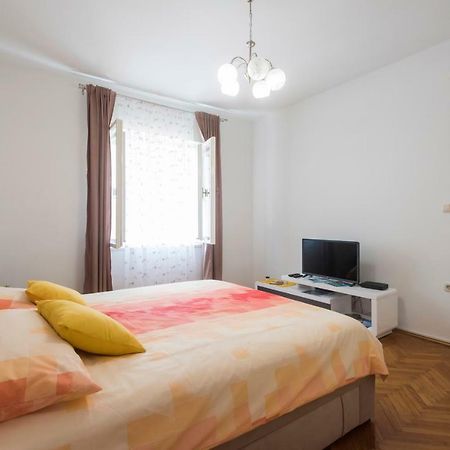 T&M Apartment With Parking In The Old Town 자다르 외부 사진