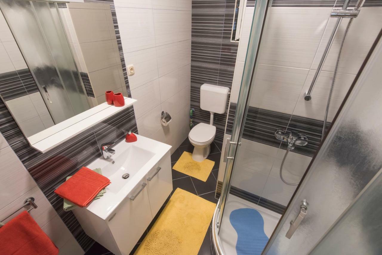 T&M Apartment With Parking In The Old Town 자다르 외부 사진