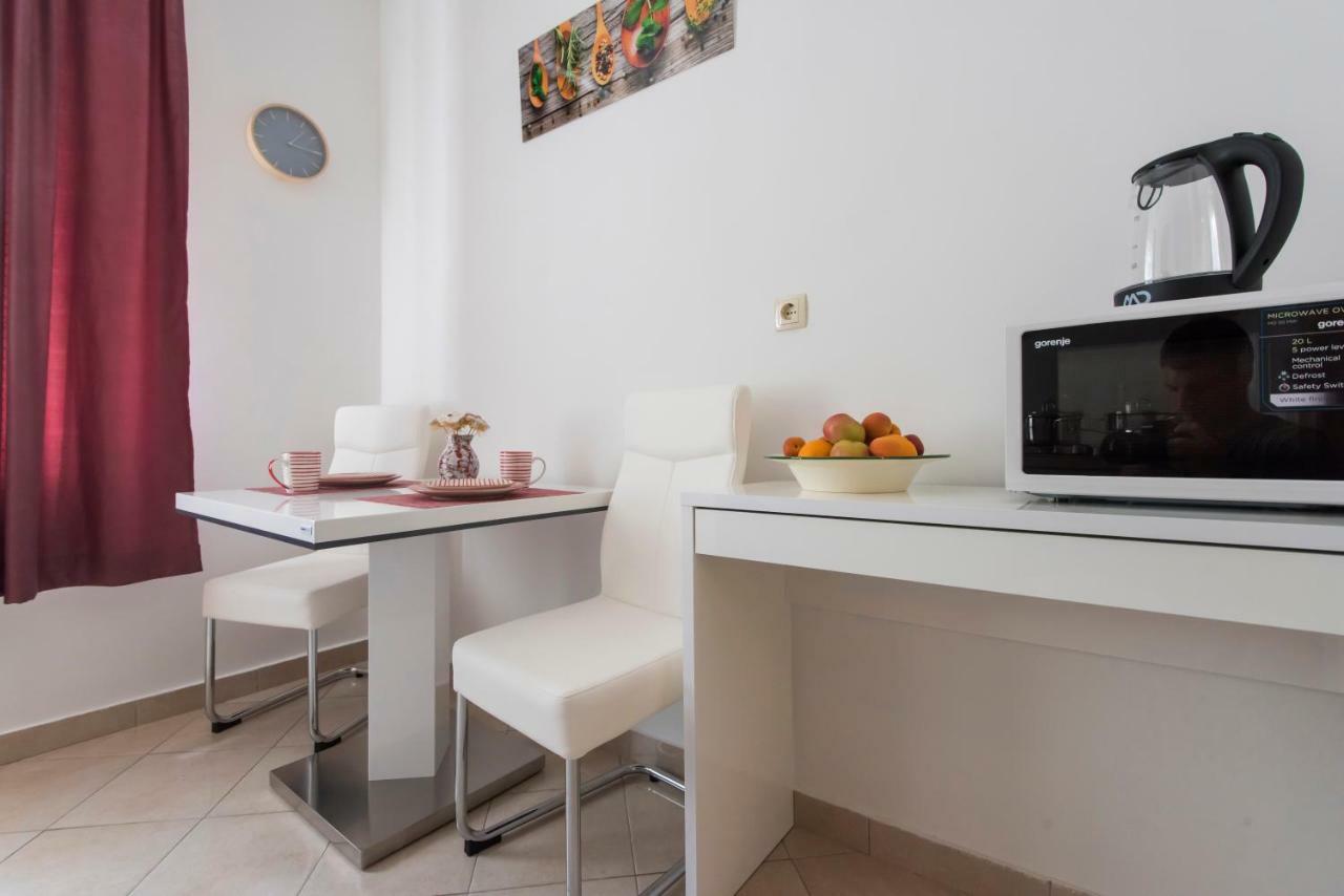 T&M Apartment With Parking In The Old Town 자다르 외부 사진